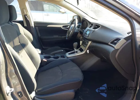 2015 Nissan Sentra S z USA, uszkodzony, nr VIN 3N1AB7AP4FY272104